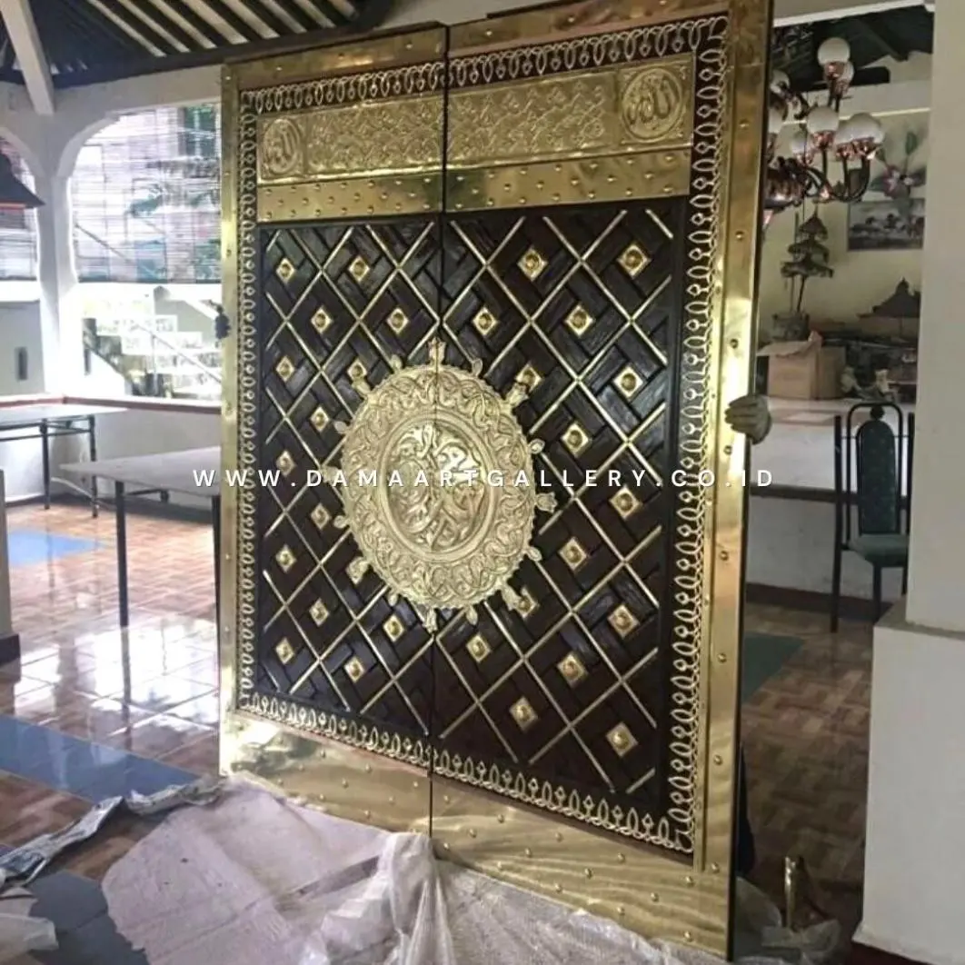 Pintu Masjid Nabawi Kuningan Terbaik